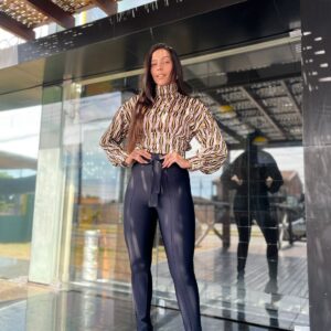 Lipo Malha Prada com Cinto